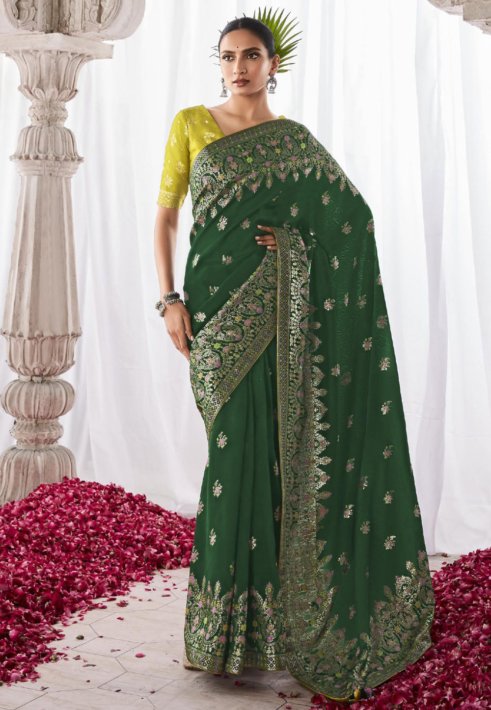 Green Silk Saree With Blouse 275916