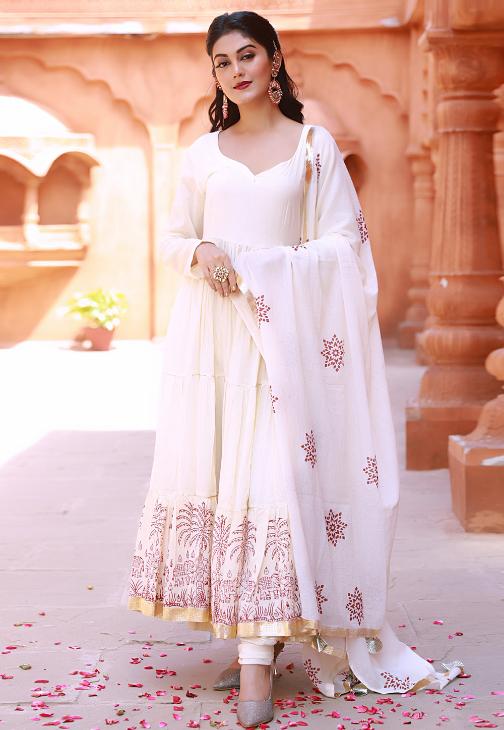 Shop White Layered Anarkali Straight Pant Suit Wedding Wear Festive Wear  Online at Best Price | Cbazaar