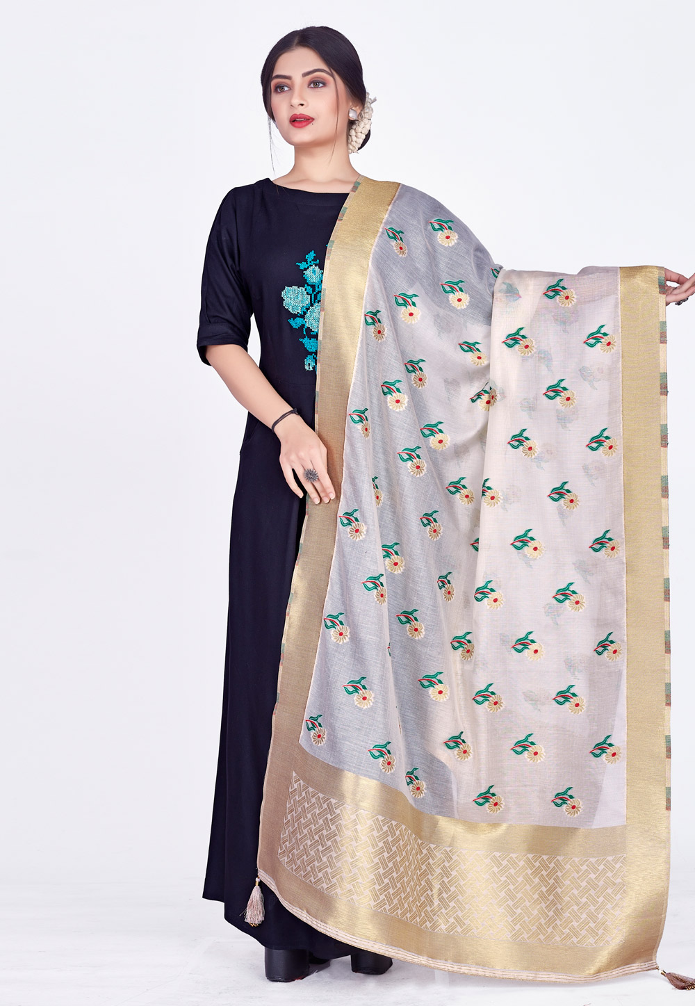 Off White Chanderi Dupatta 264491