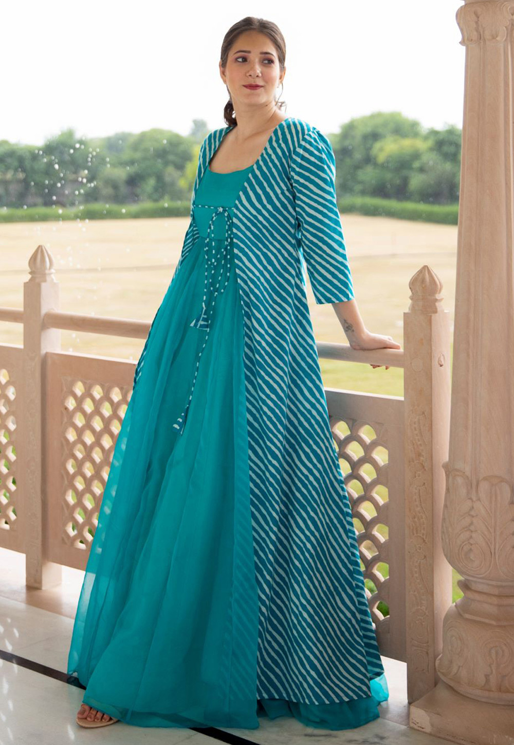 anarkali with jacket | Trendy dress outfits, Fancy dress design, Kurti  designs party wear