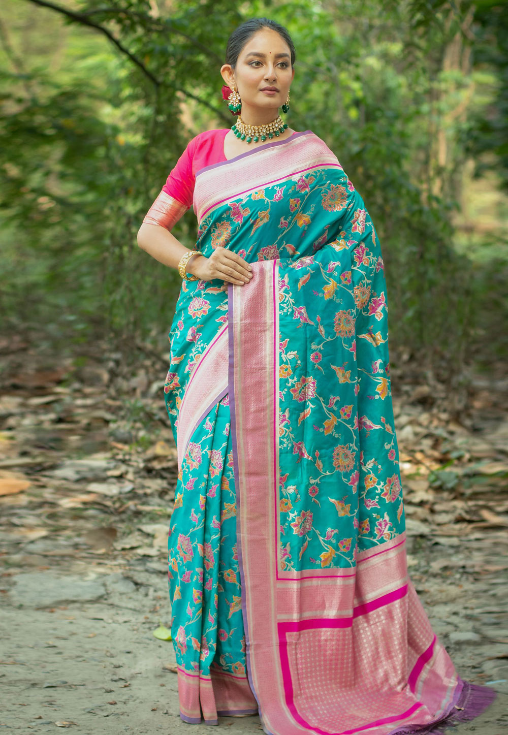 Teal Banarasi Silk Saree With Blouse 285382