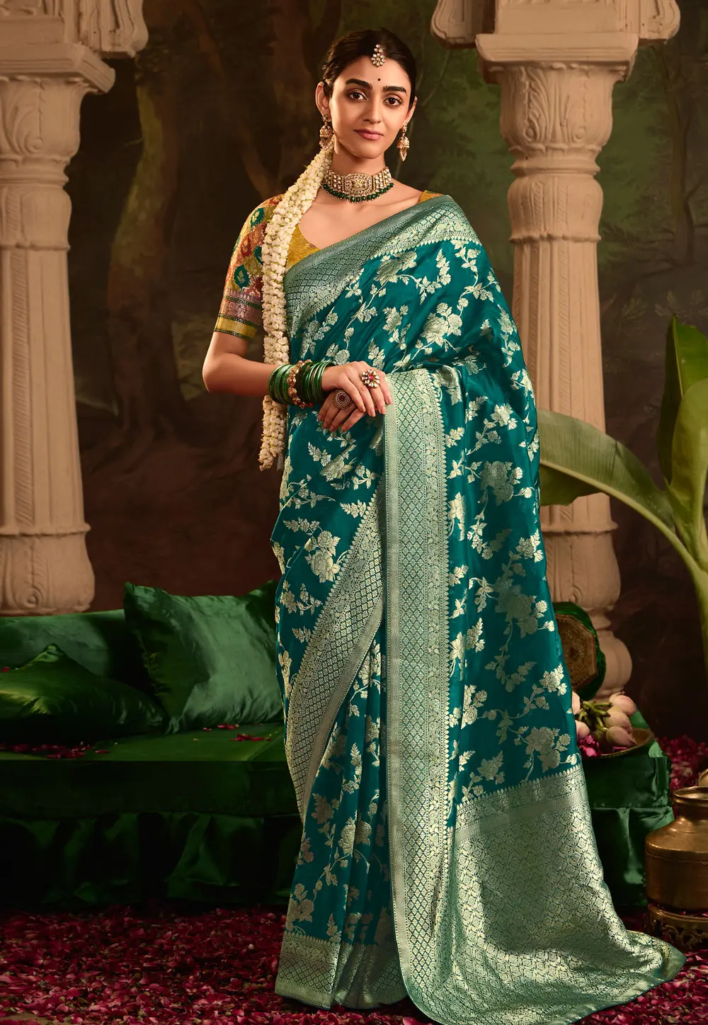 Teal Crepe Silk Saree With Blouse 301428