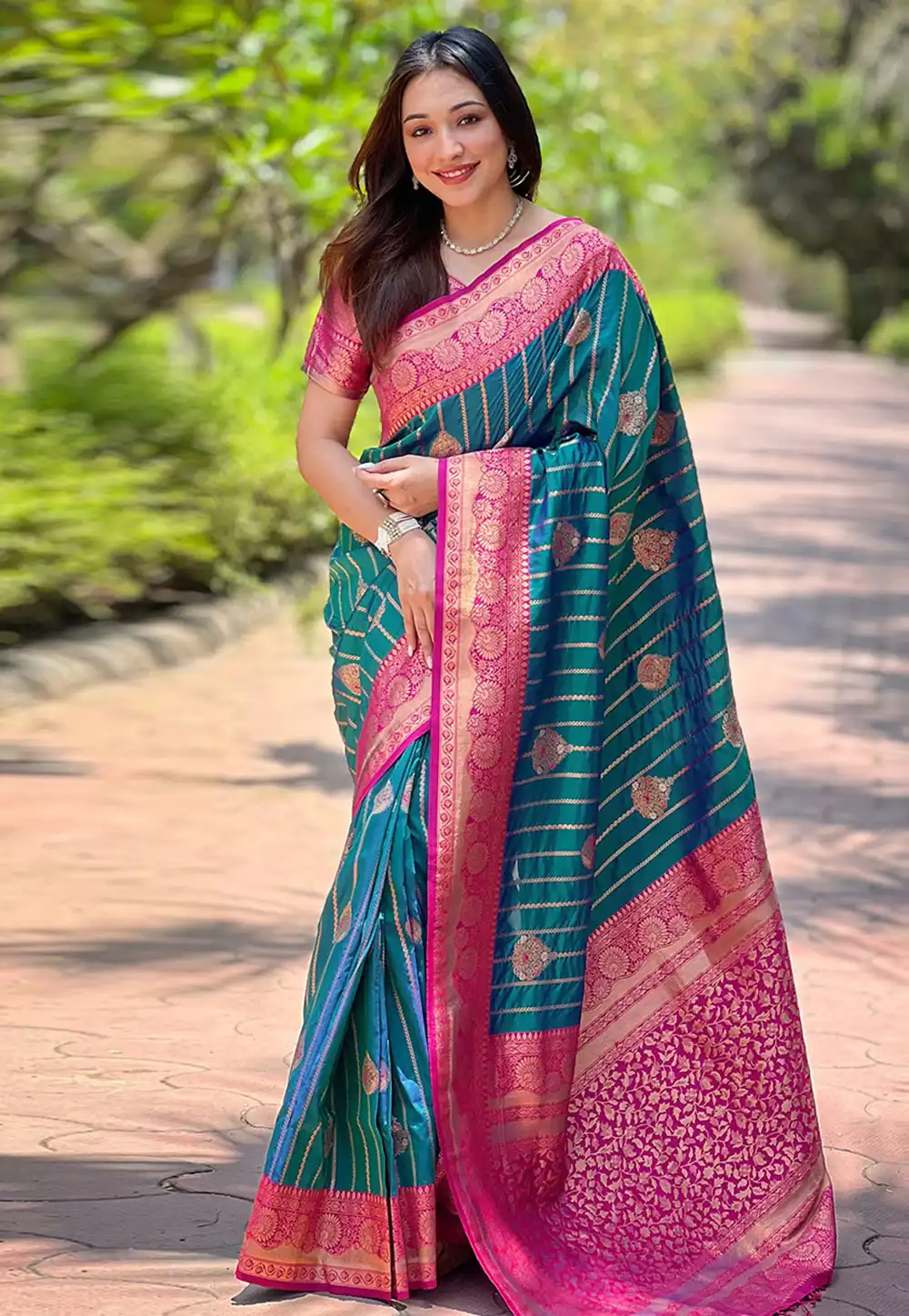 Teal Silk Saree With Blouse 294769