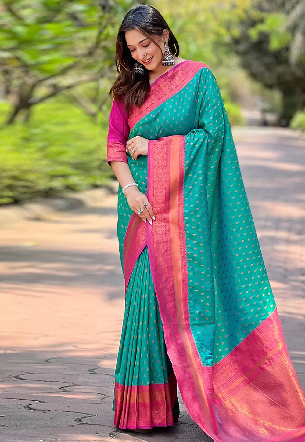 Teal Silk Saree With Blouse 298482