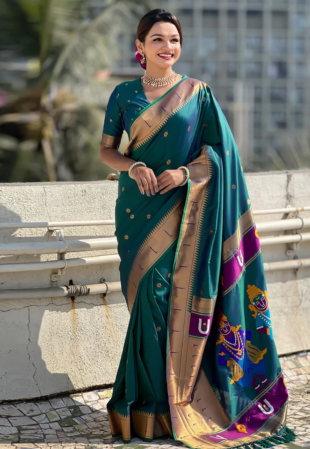 Teal Silk Saree With Blouse 302243