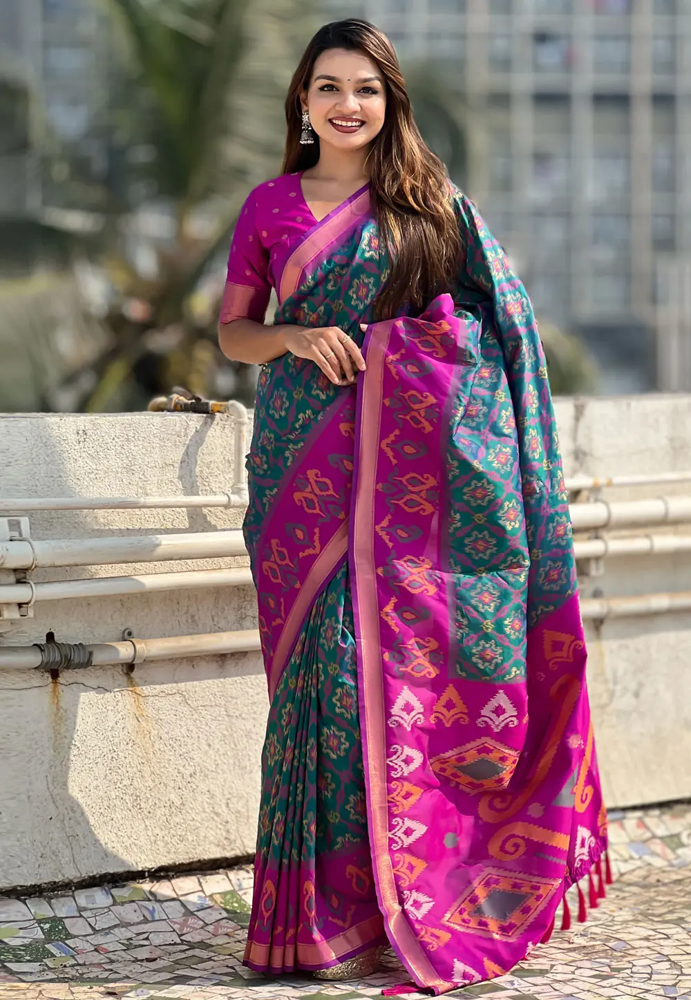 Teal Silk Saree With Blouse 303925