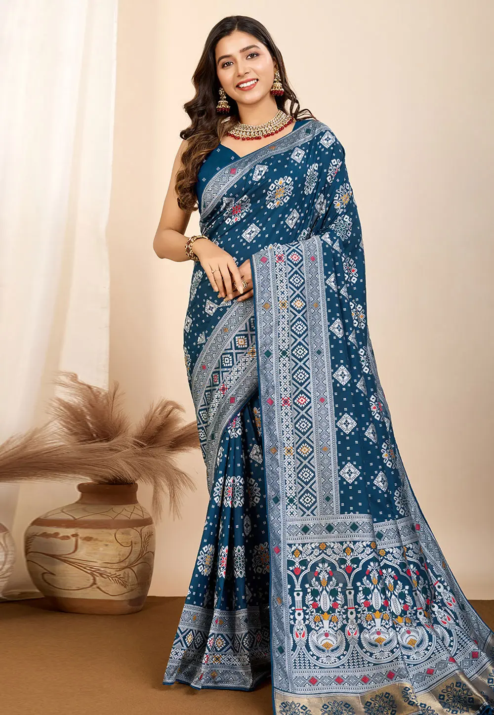 Teal Silk Saree With Blouse 304111