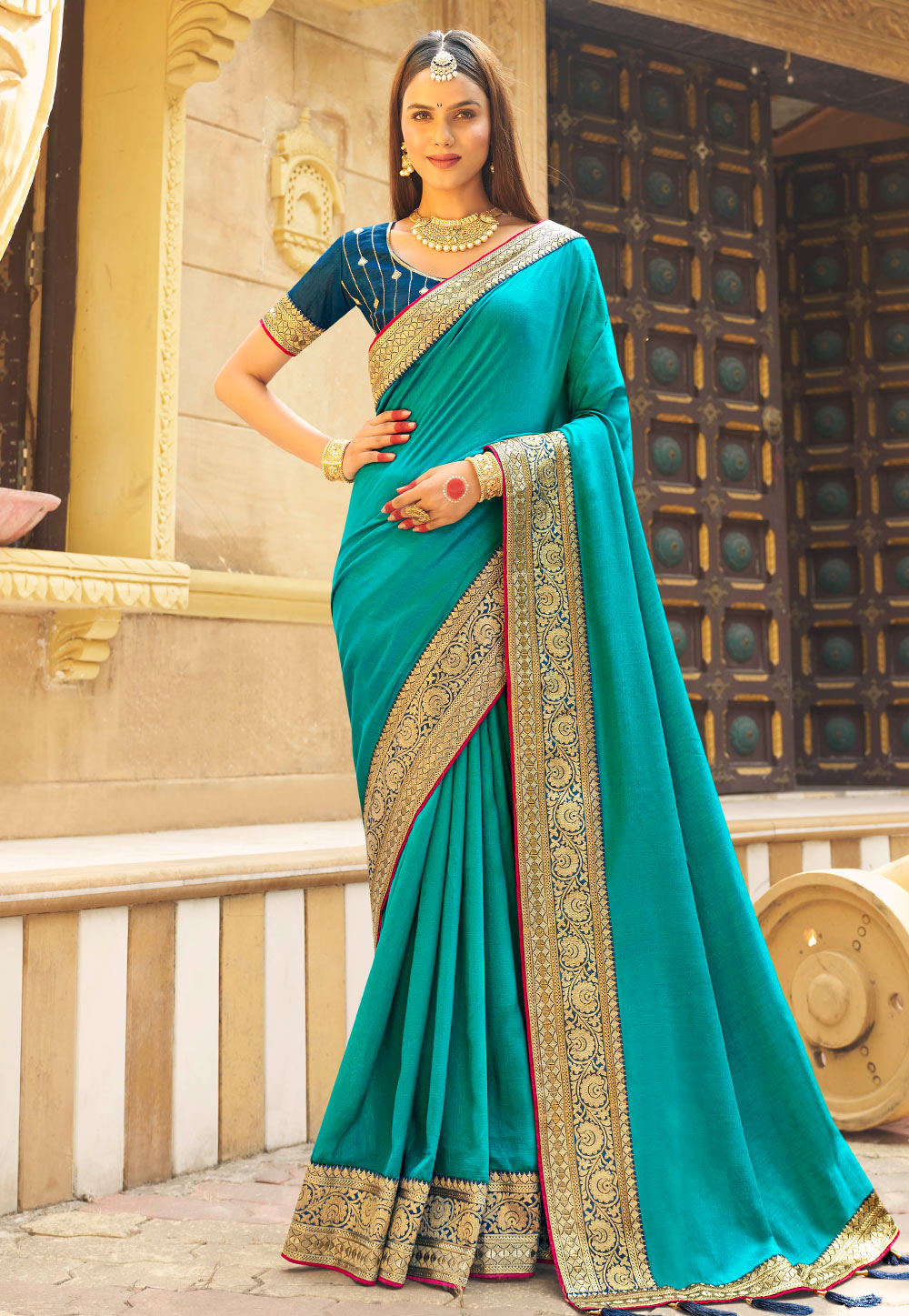 Turquoise Silk Saree With Blouse 284369