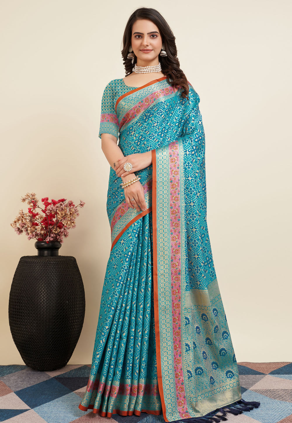 Turquoise Silk Saree With Blouse 284171