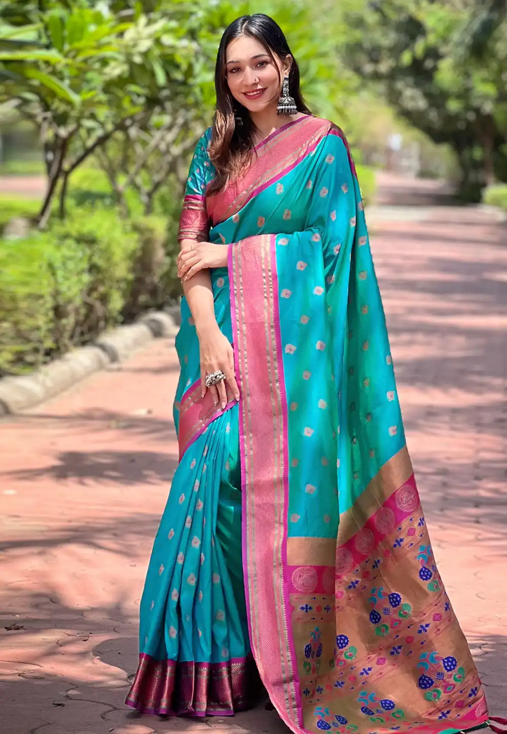 Turquoise Silk Saree With Blouse 294064