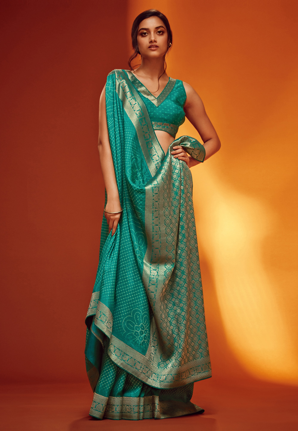 Turquoise Viscose Saree With Blouse 278368