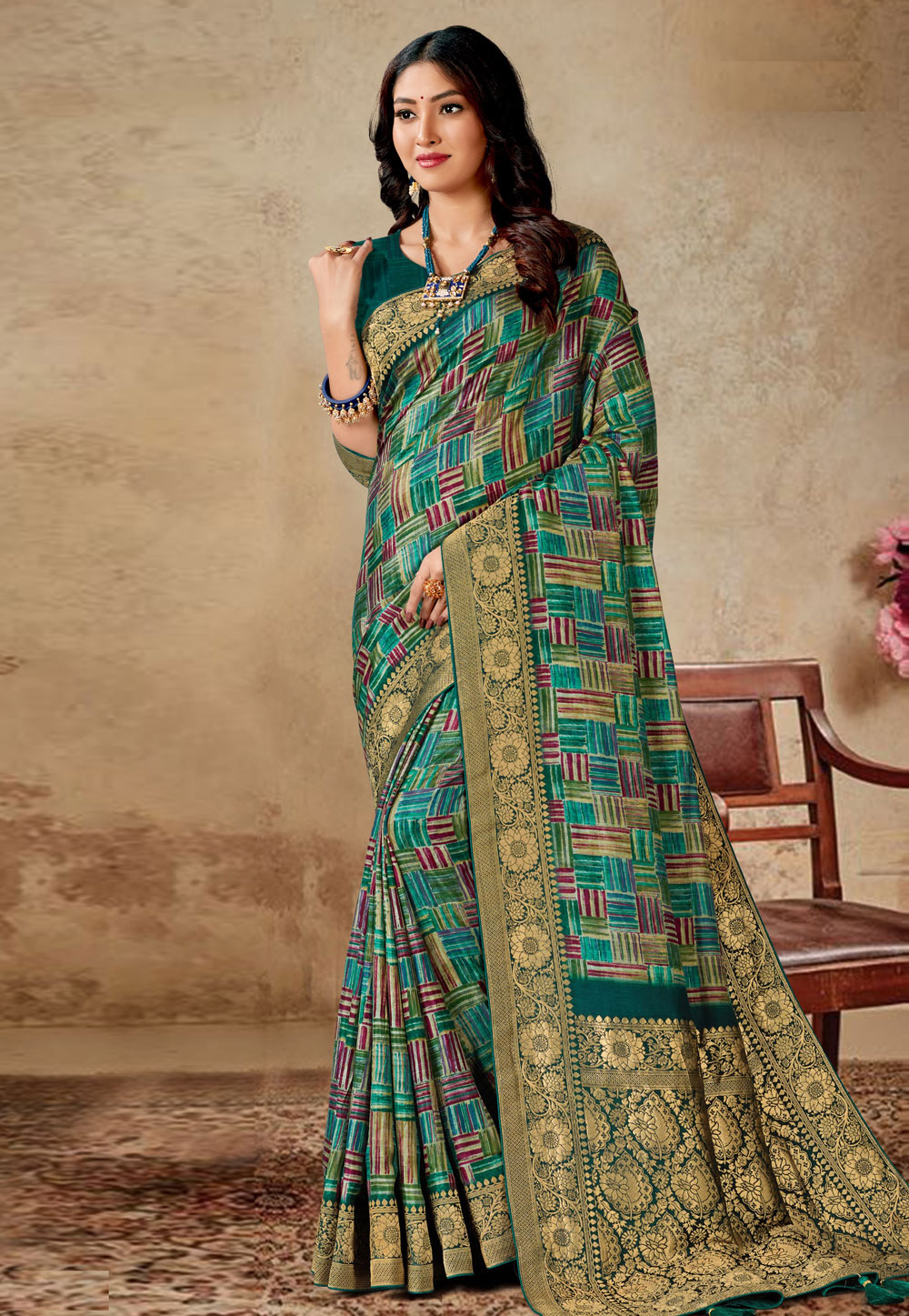 Turquoise Viscose Saree With Blouse 279542