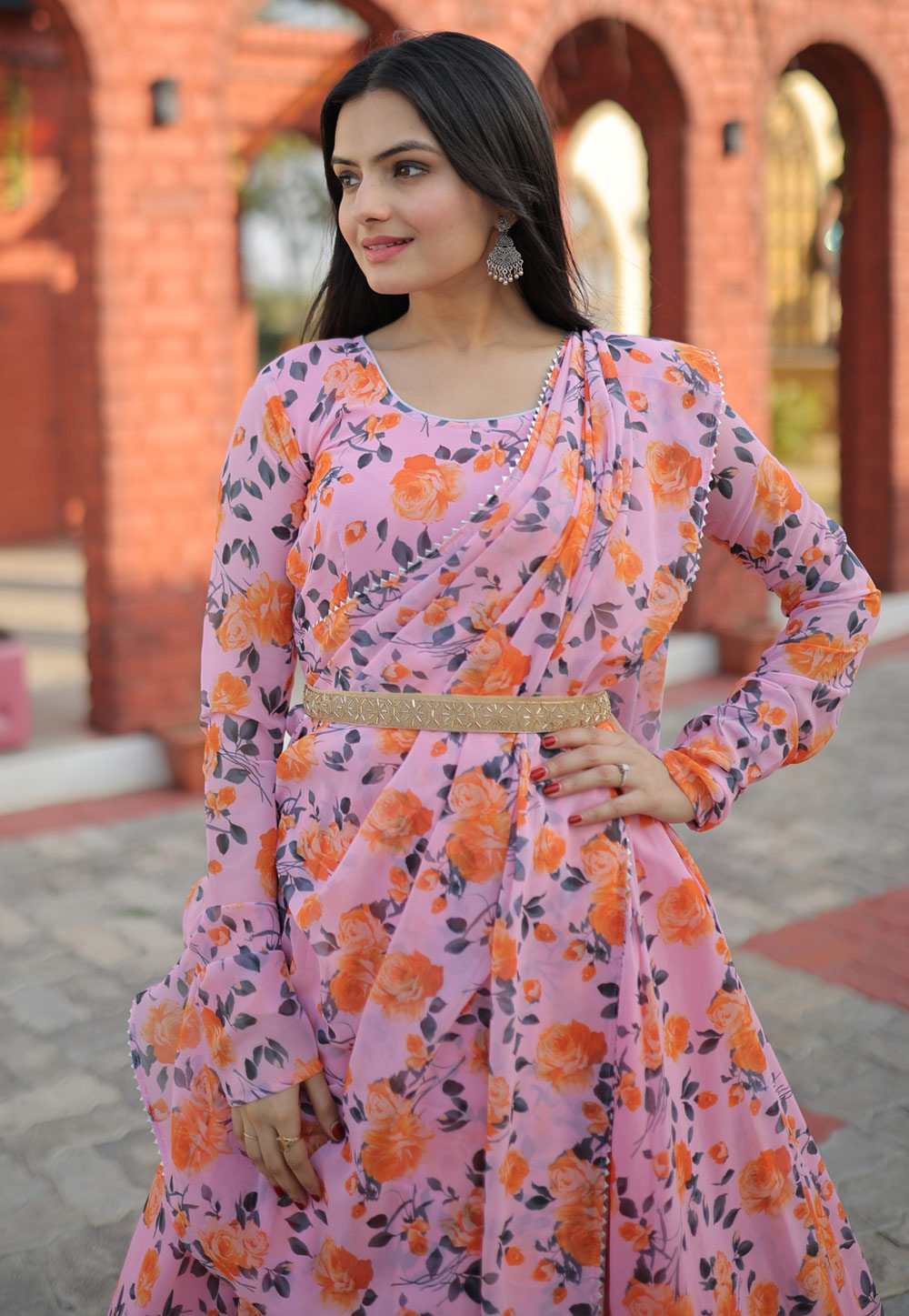 Simple hot sale printed gown