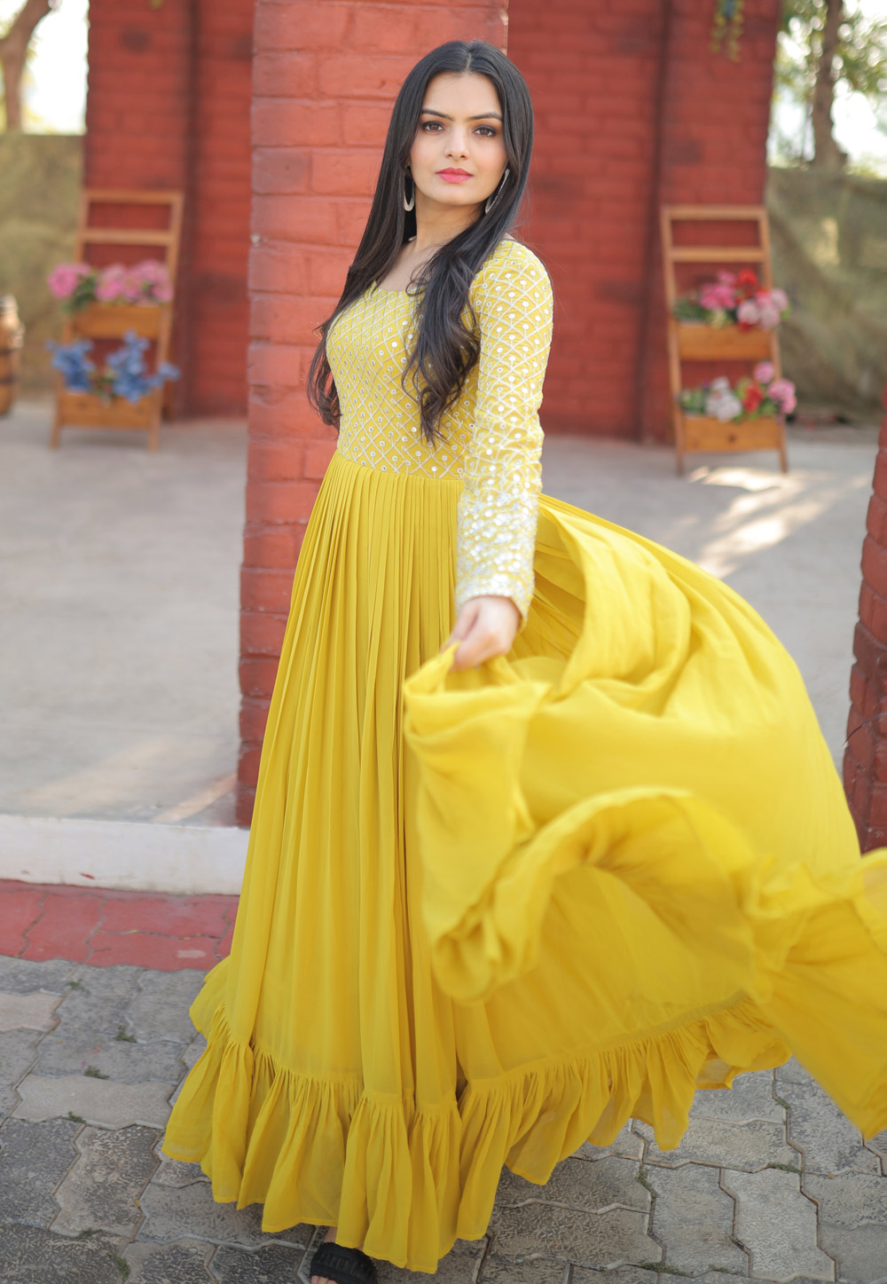 Yellow Color Digital Printed Georgette Gown, Georgette Long Frock,  Georgette Gown Party Wear, Pure Georgette Gown, Heavy Georgette Gown,  जोर्जेट गाउन - Shivam E-Commerce, Surat | ID: 2850741132497