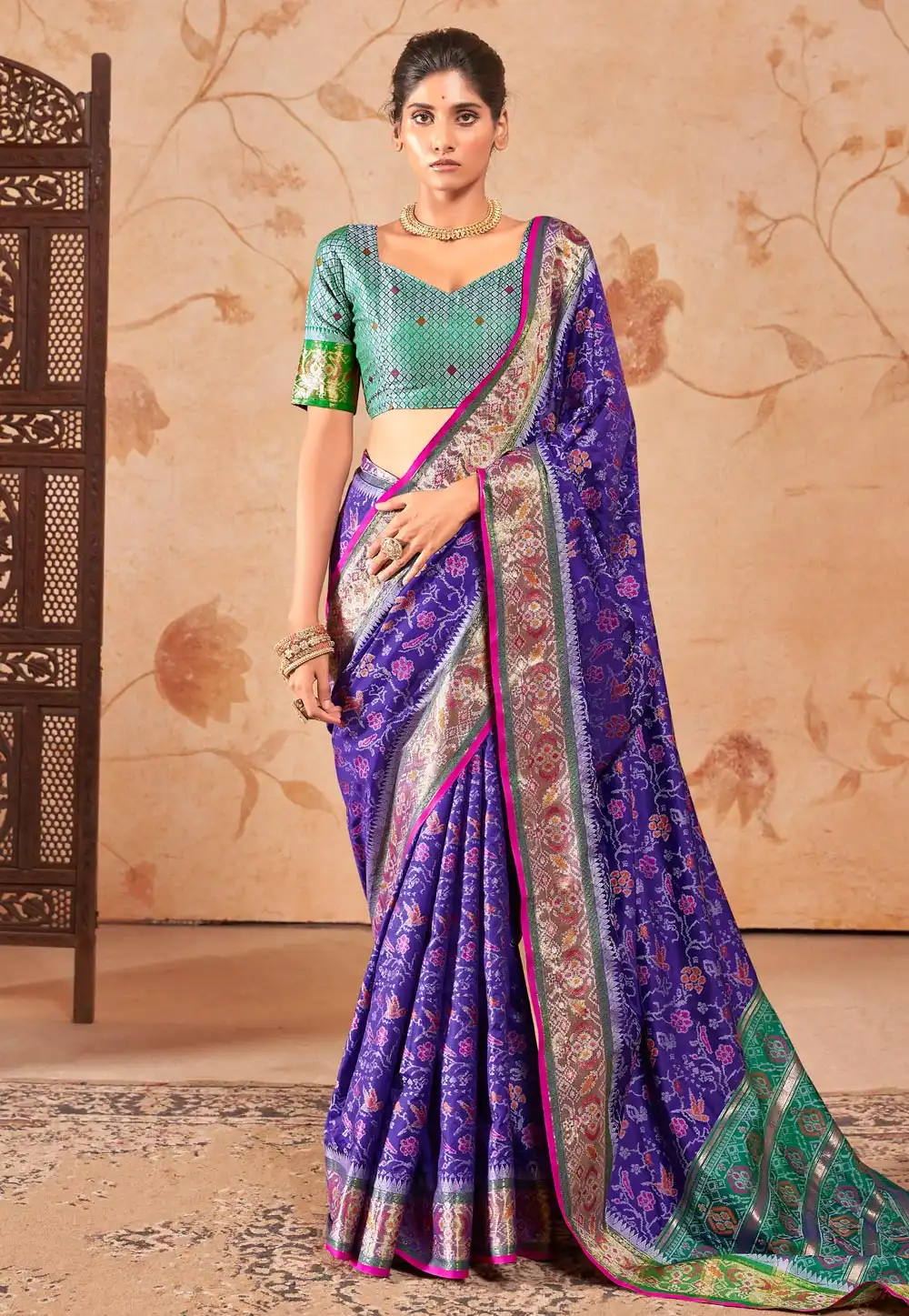 Violet Silk Patola Saree 290245