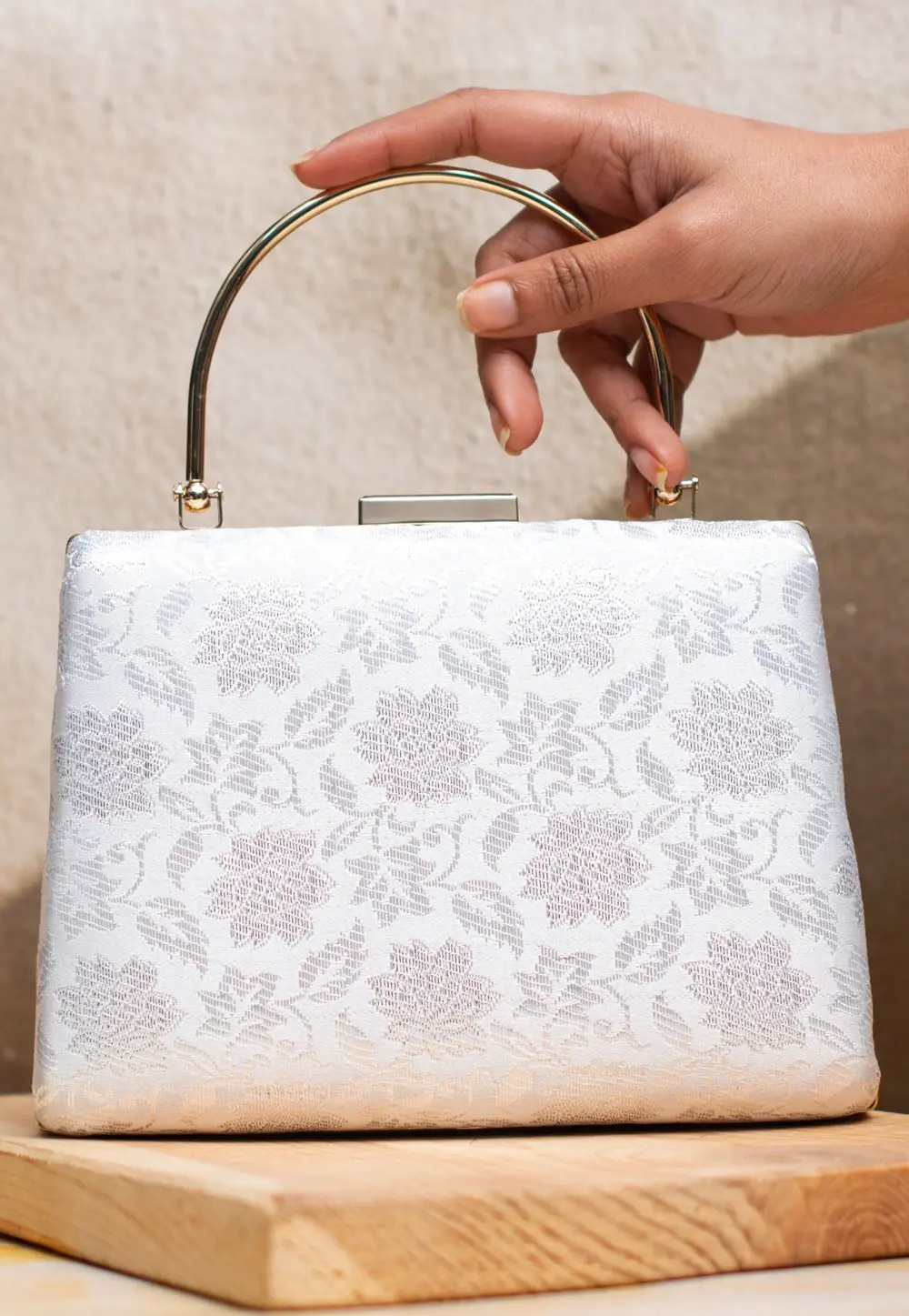 White Art Silk Clutch 298993