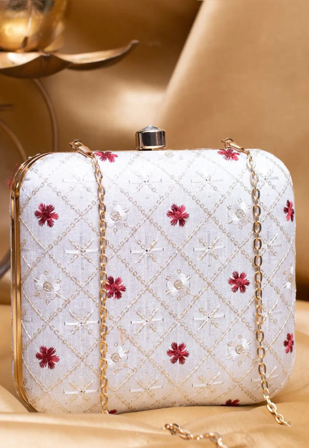 White Art Silk Clutch 304077