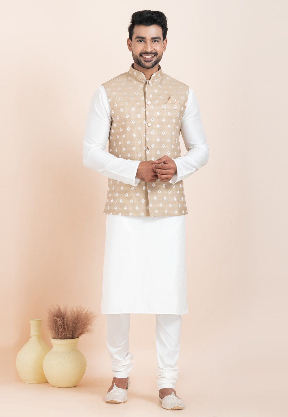 White Banarasi Silk Kurta Pajama With Jacket 304829