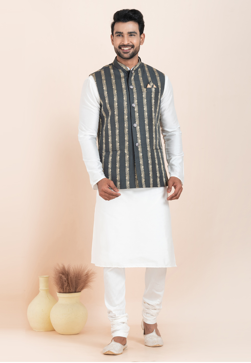 White Banarasi Silk Kurta Pajama With Jacket 304838