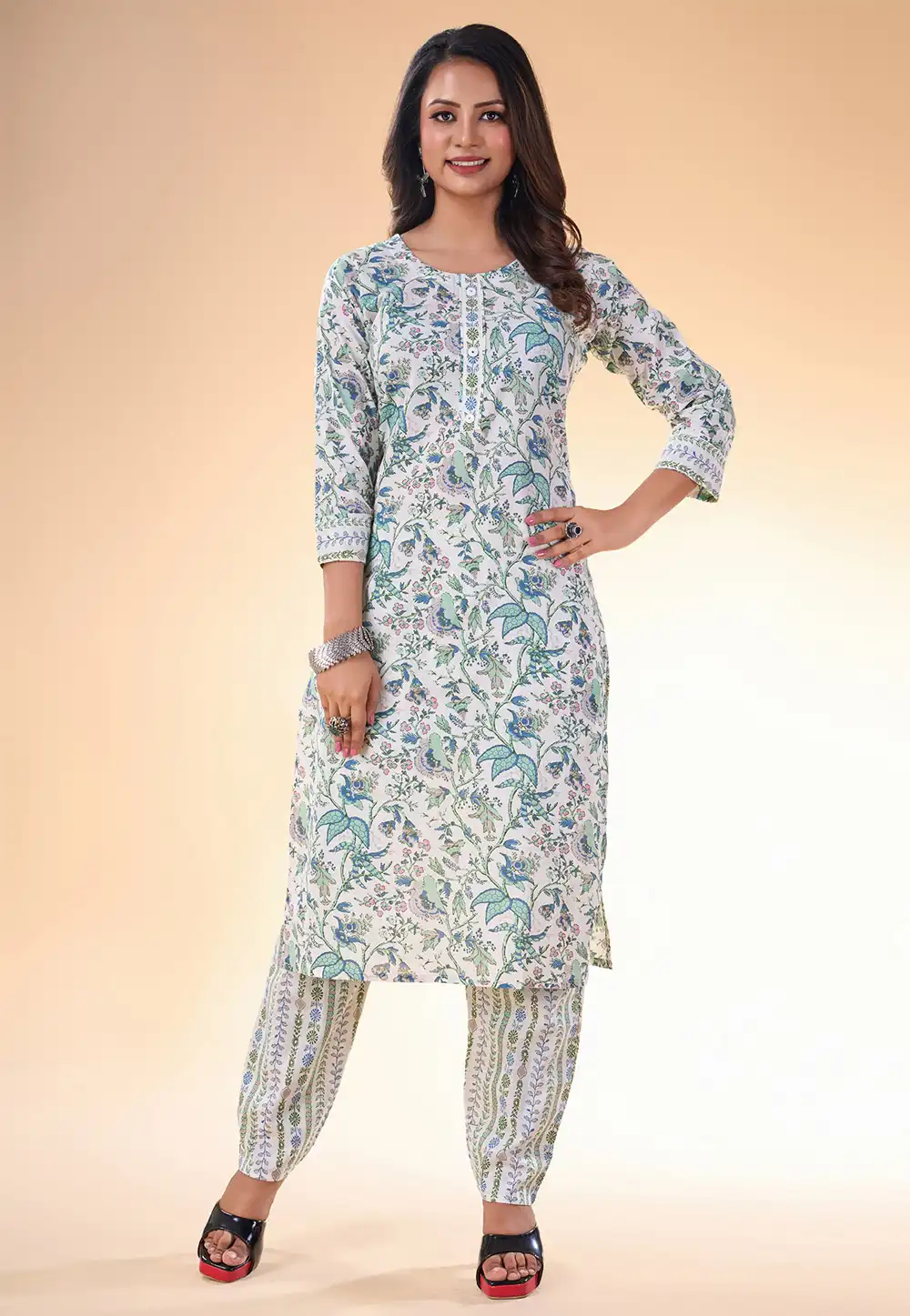 White Cotton Kurta Set With Pent 287969