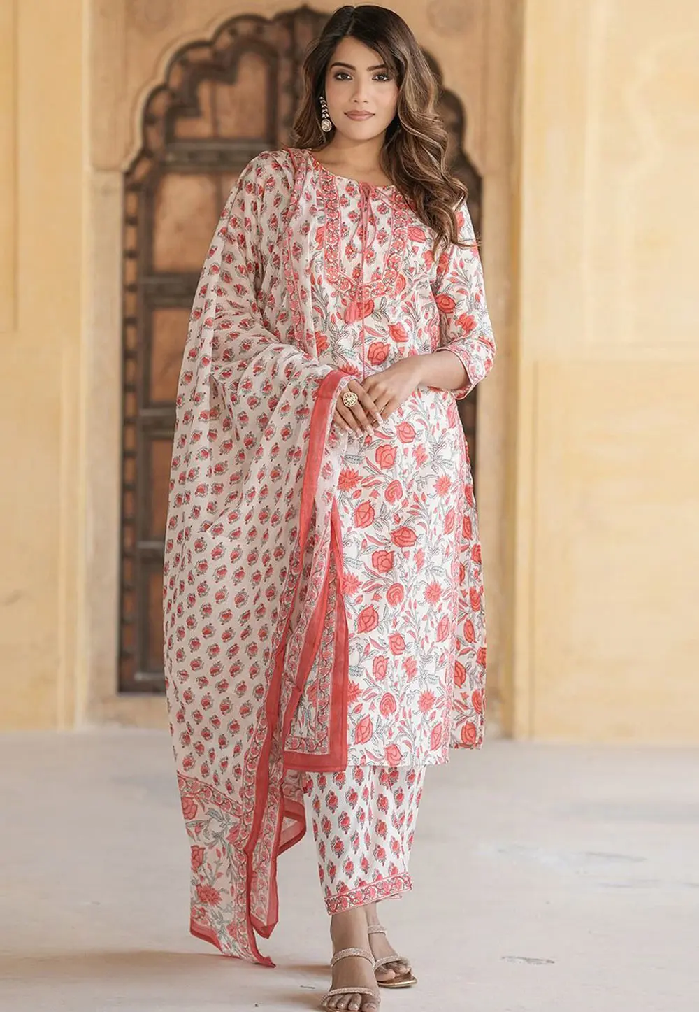 White Cotton Readymade Pakistani Suit 303877