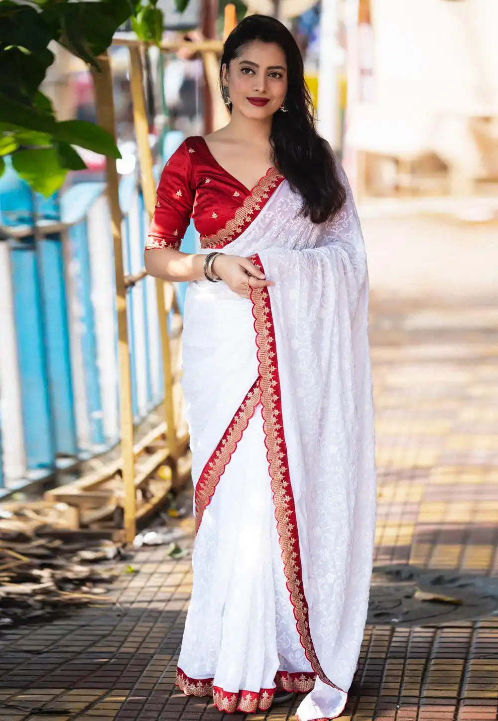 White Georgette Saree With Blouse 289731