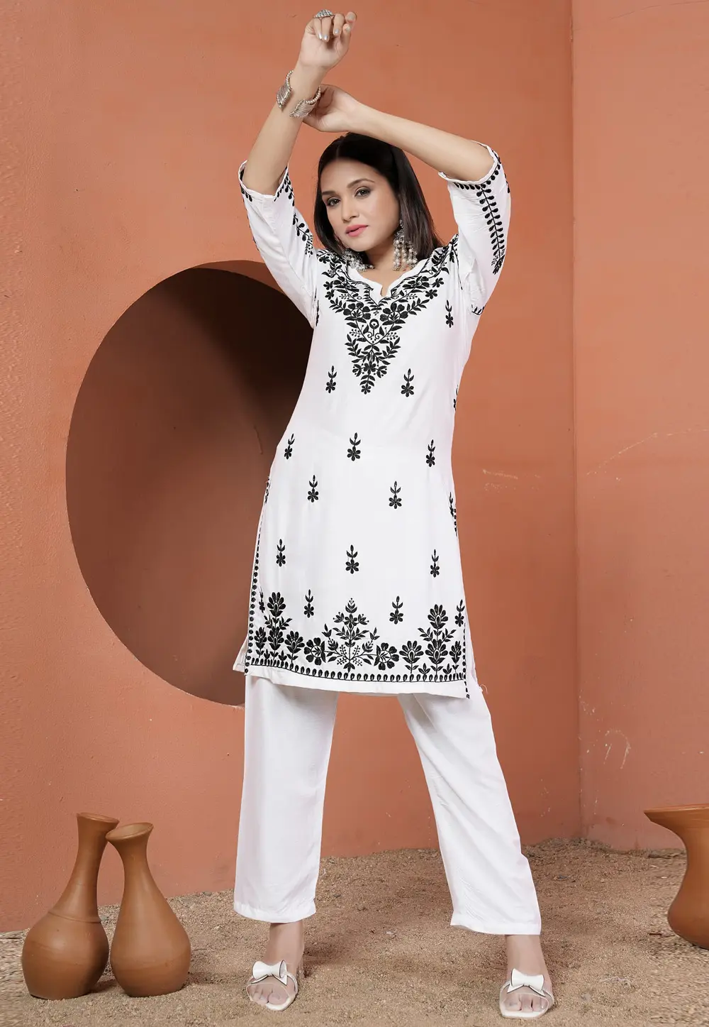 White Rayon Kurta Set With Pent 303915