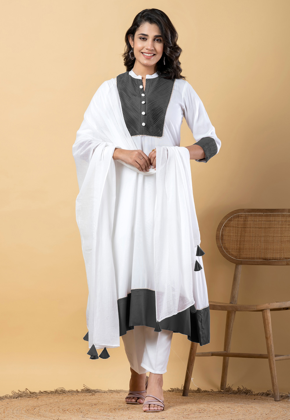 White Rayon Readymade Pakistani Suit 306591