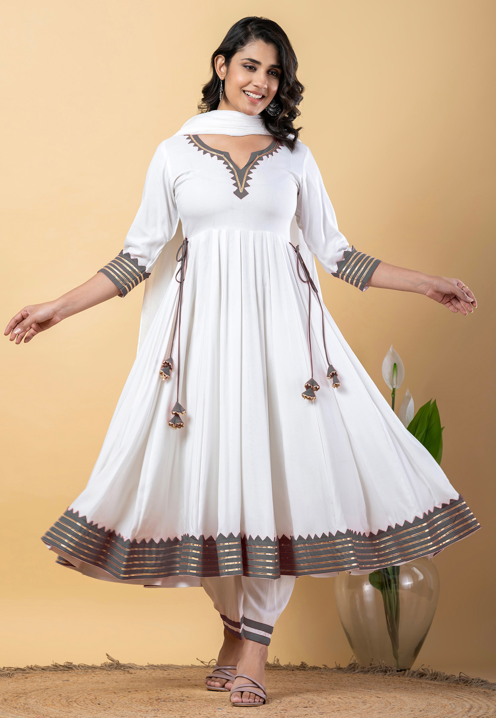 White Rayon Readymade Pant Style Suit 309274