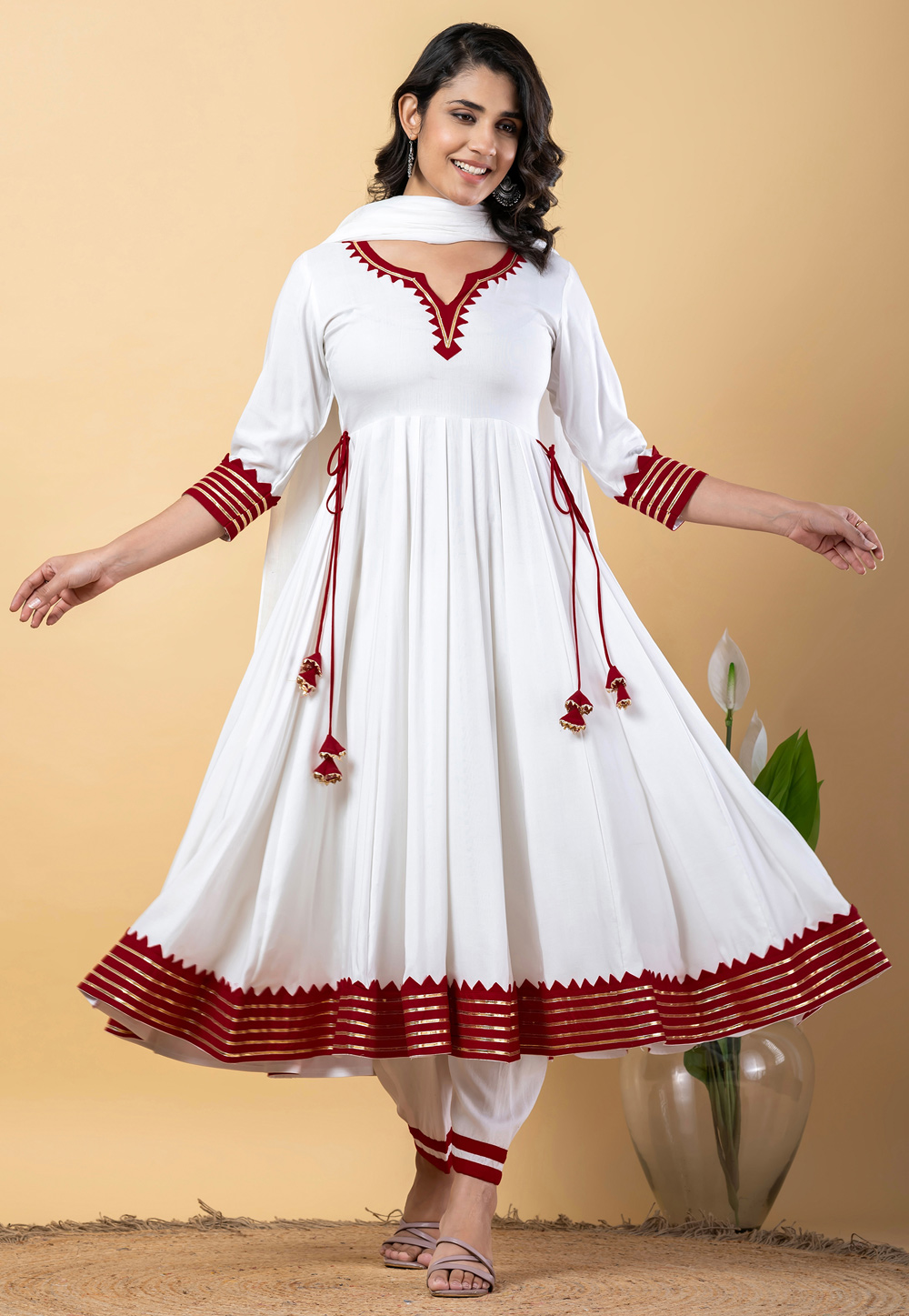 White Rayon Readymade Pant Style Suit 309276