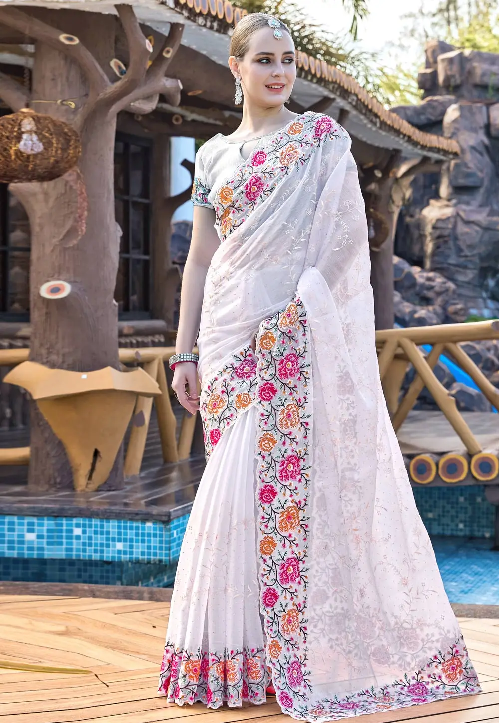 White Silk Saree With Blouse 297236