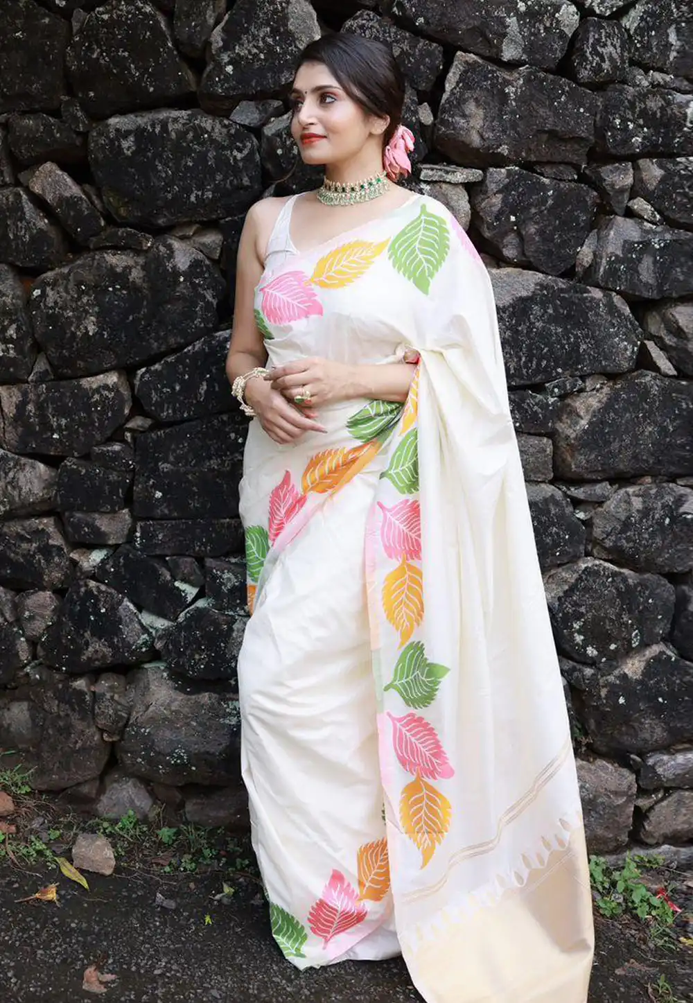 White Silk Saree With Blouse 289730