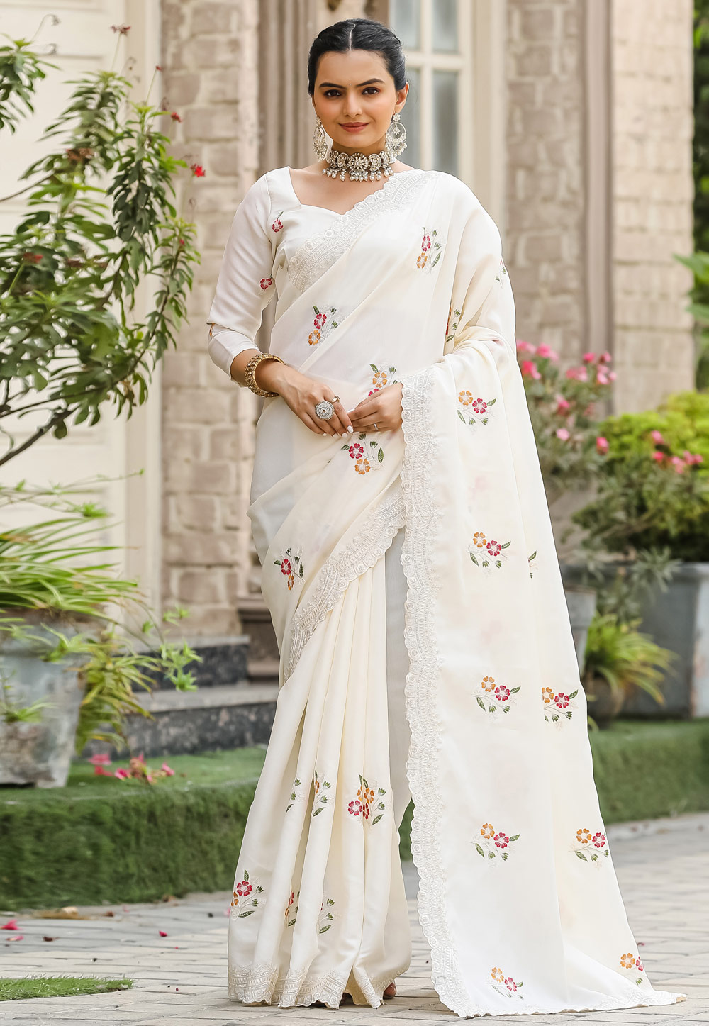 White Tussar Saree With Blouse 287674