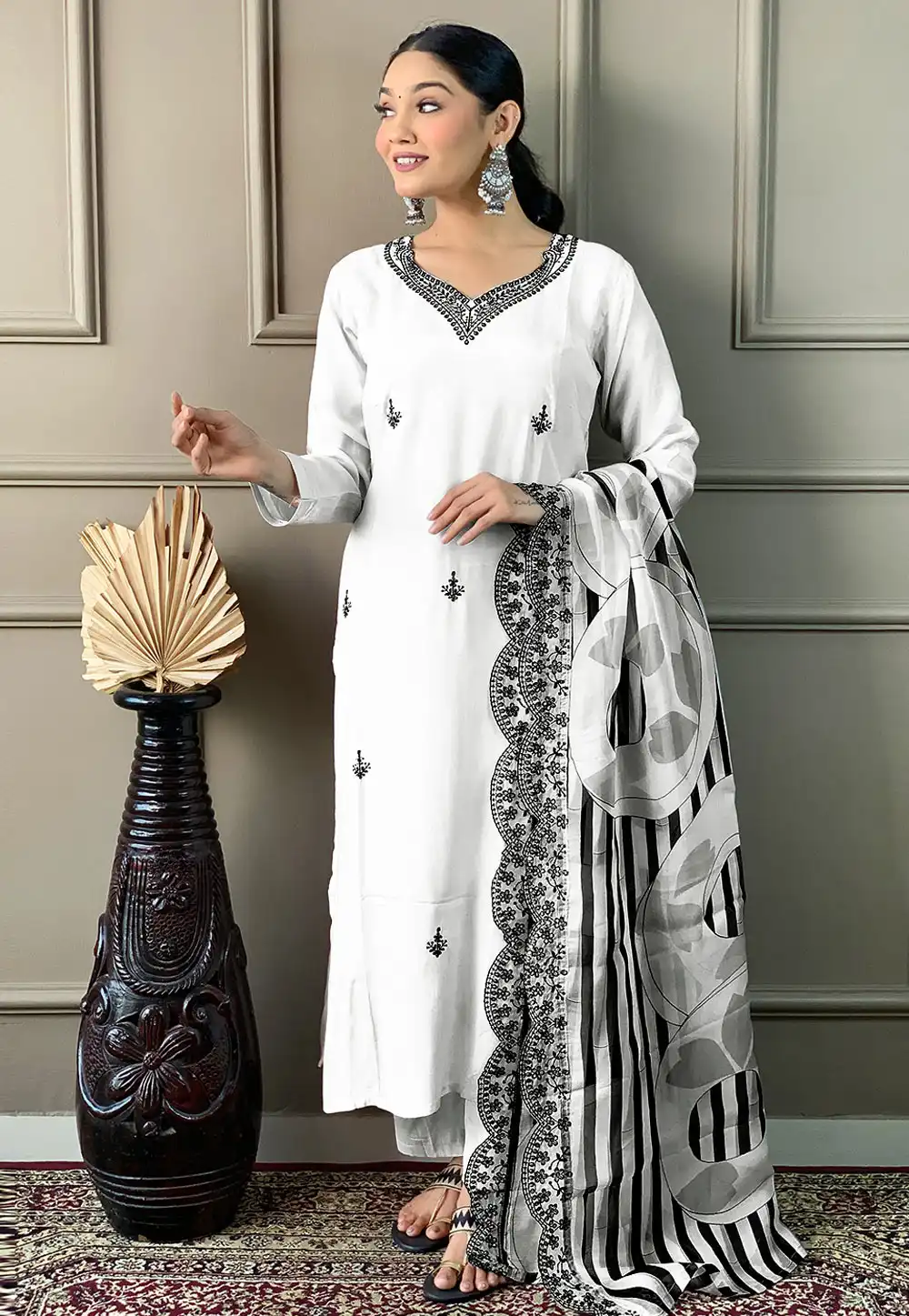 White Viscose Readymade Pakistani Suit 291627