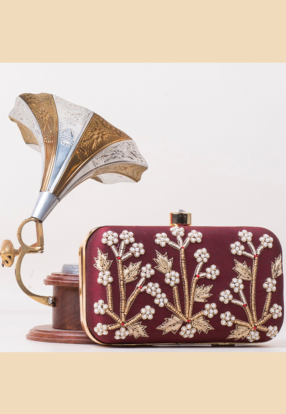 Wine Art Silk Clutch 306371