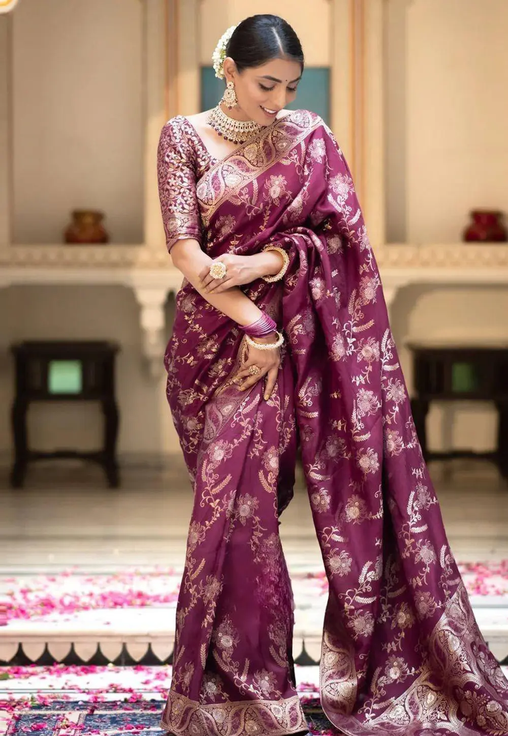 Wine Banarasi Silk Saree With Blouse 298172