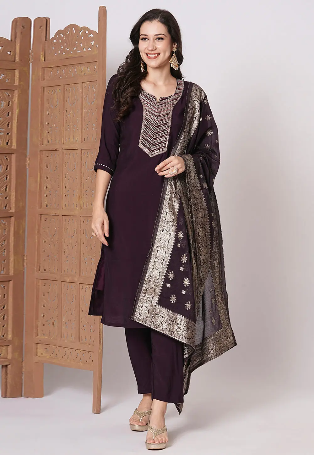 Wine Chanderi Readymade Pakistani Suit 300342