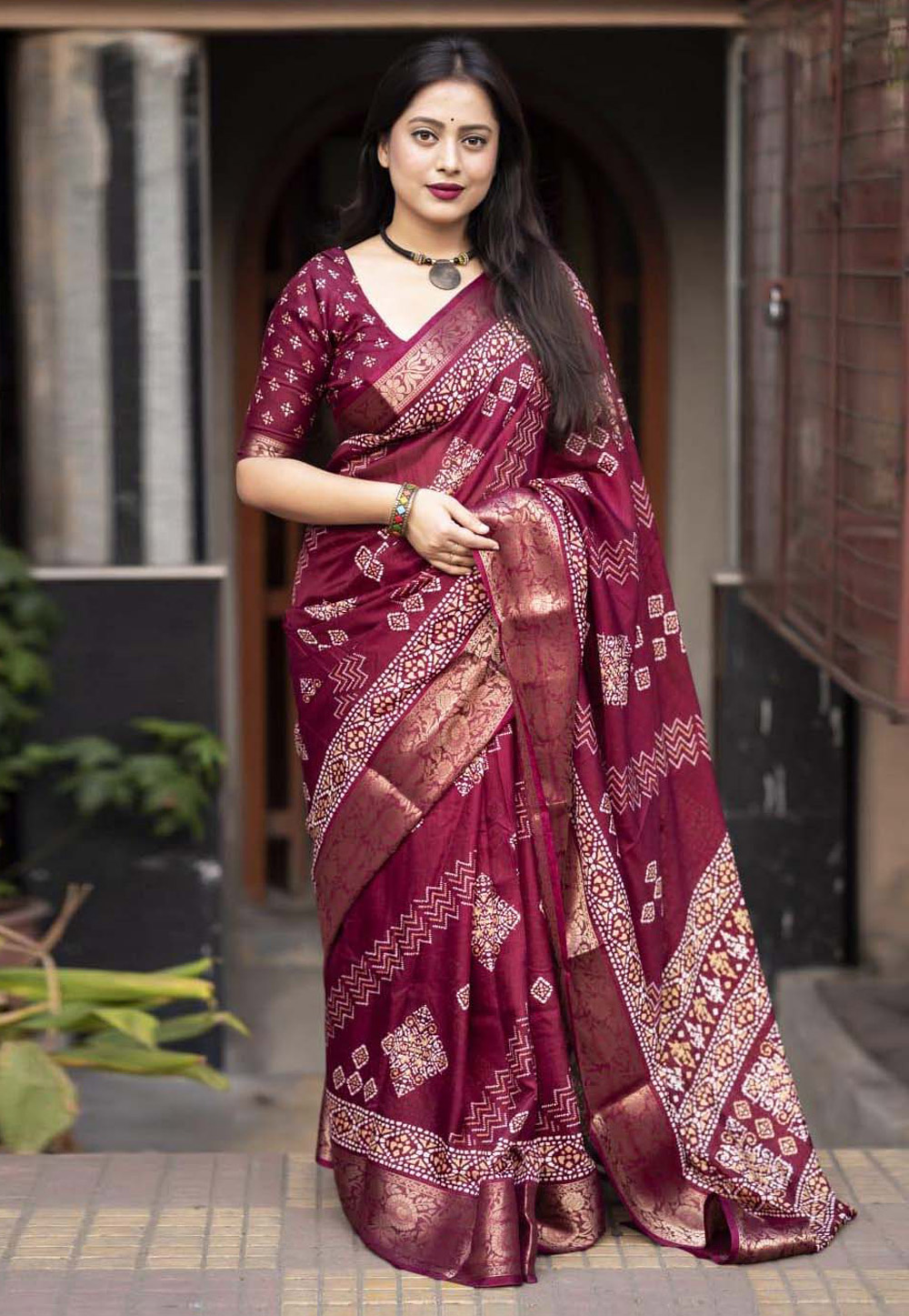 Wine Cotton Saree With Blouse 285884