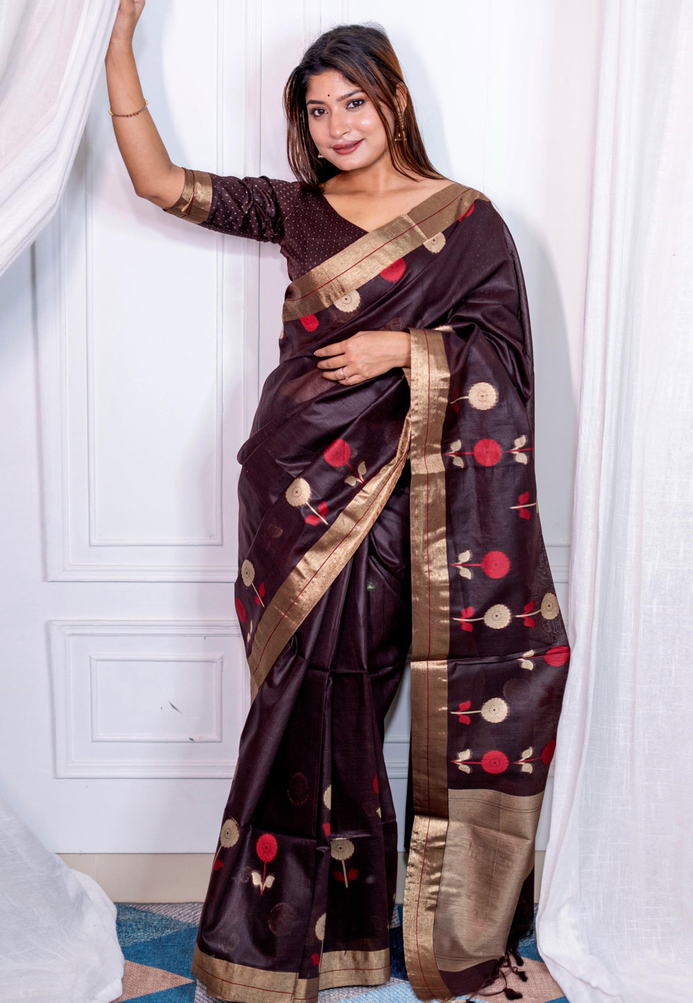Wine Linen Saree With Blouse 280415