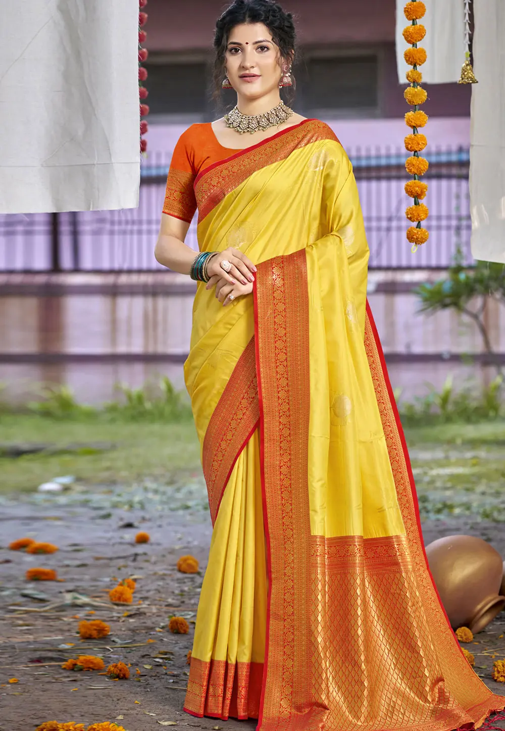 Yellow Art Silk Saree With Blouse 303106