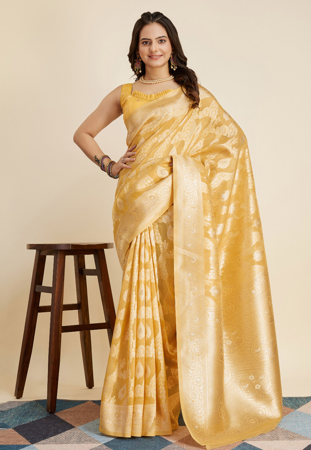 Yellow Banarasi Silk Saree With Blouse 280499
