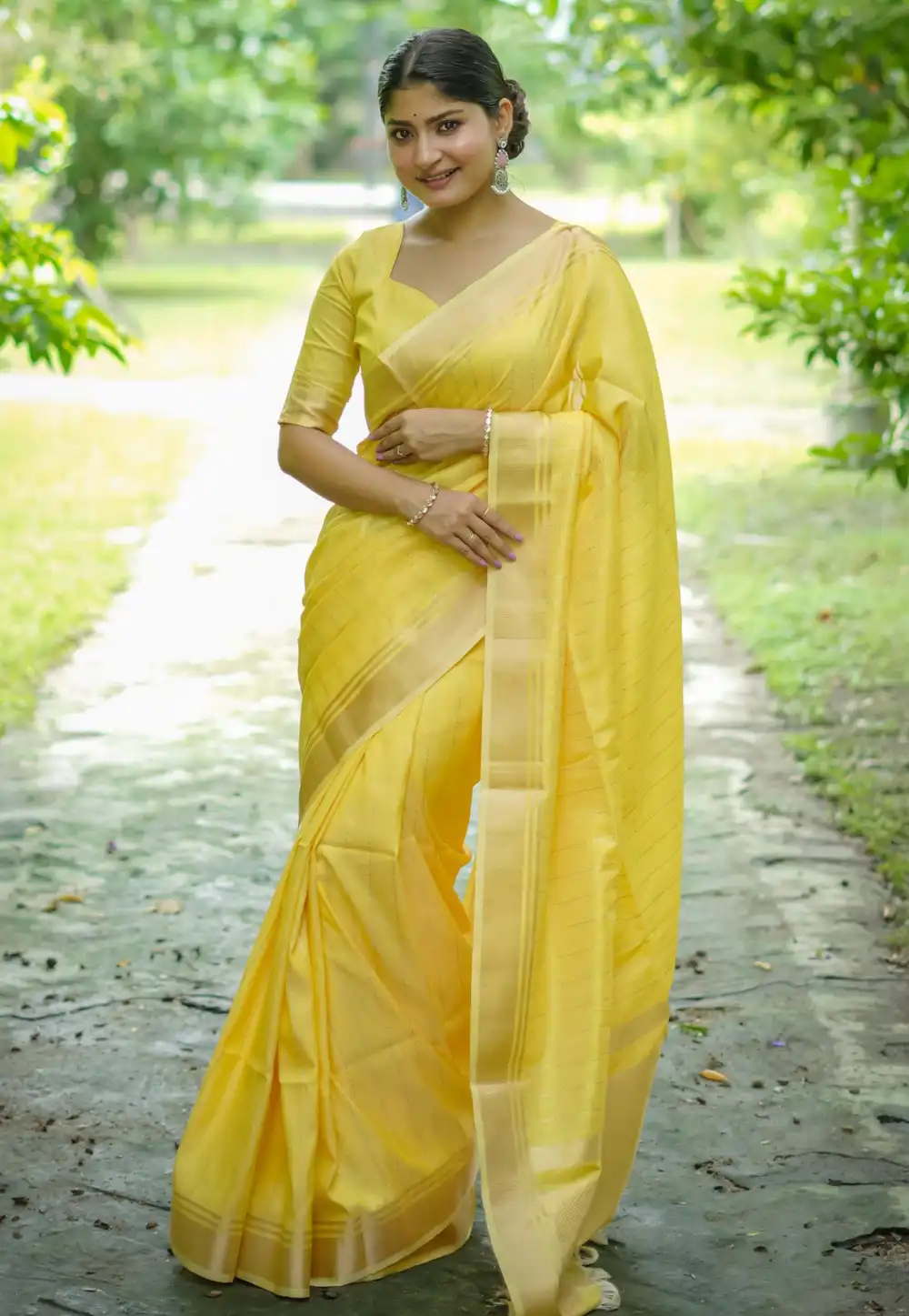 Yellow Banarasi Silk Saree With Blouse 294778