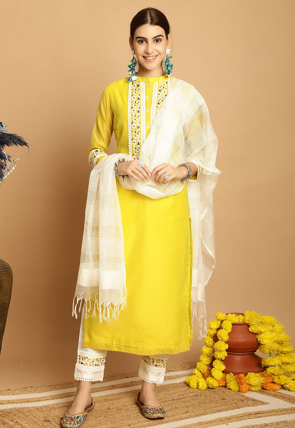 Yellow Chanderi Readymade Pakistani Suit 280612