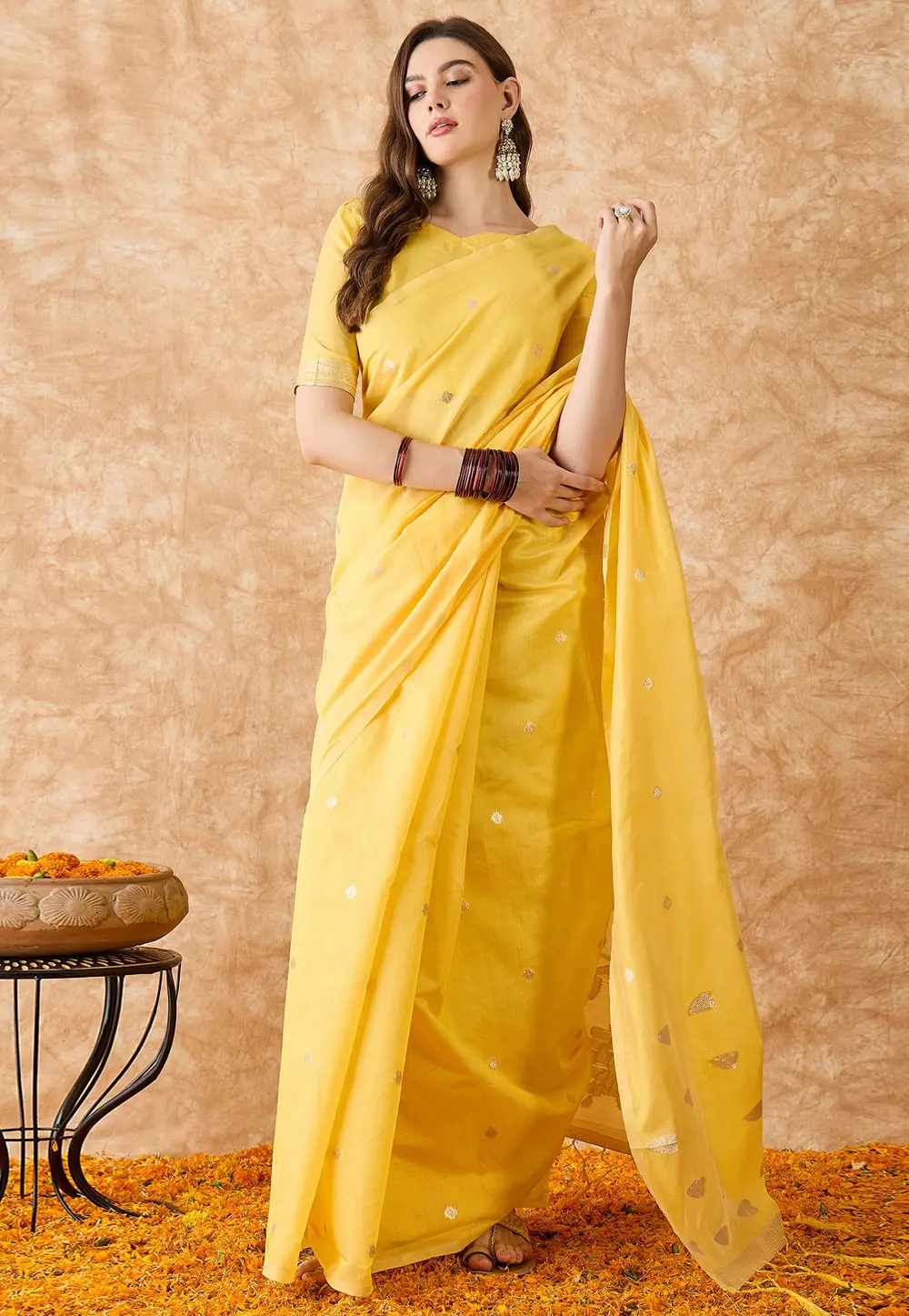 Yellow Cotton Jacquard Saree With Blouse 301490