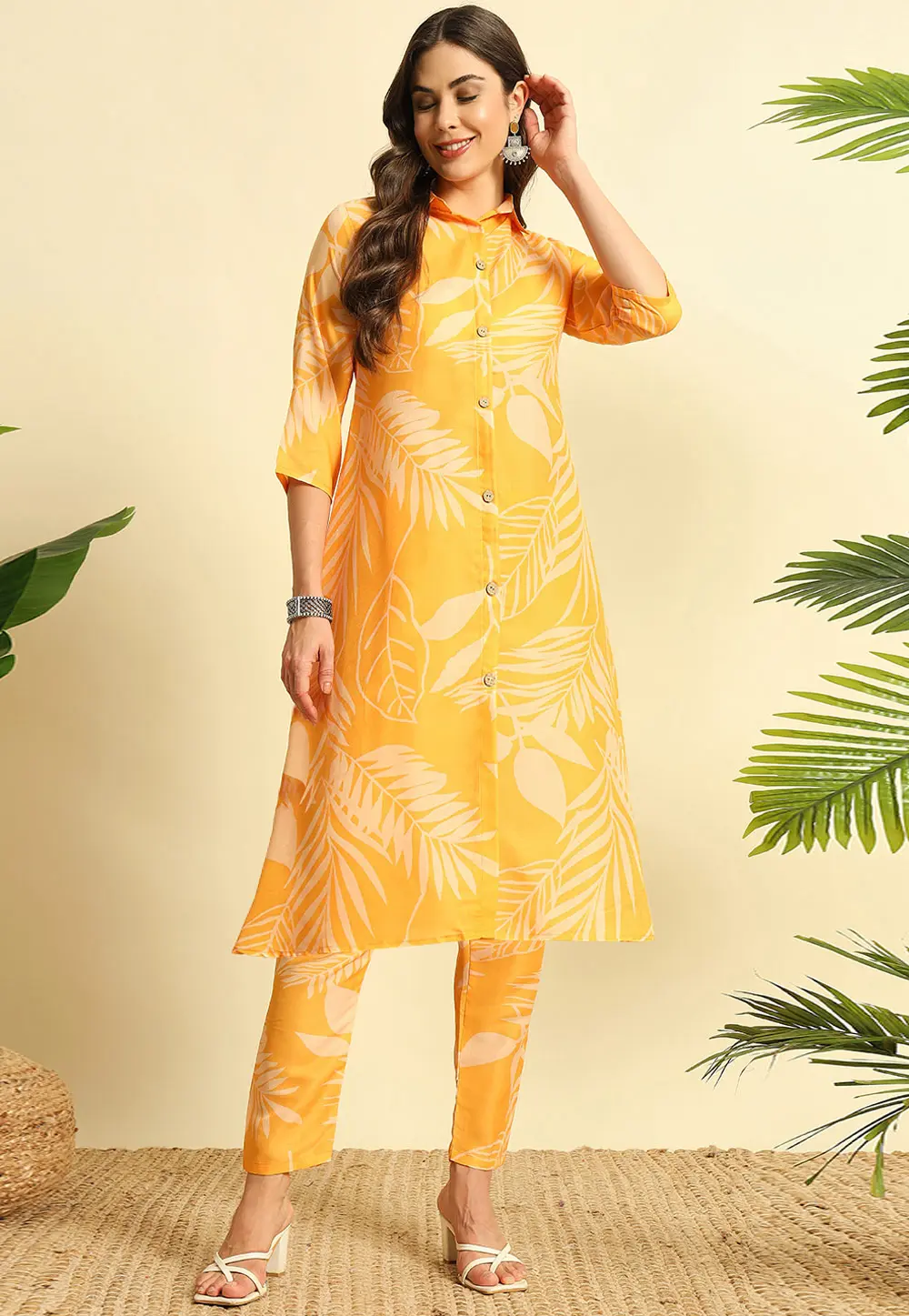 Yellow Cotton Kurta Set With Pent 301389