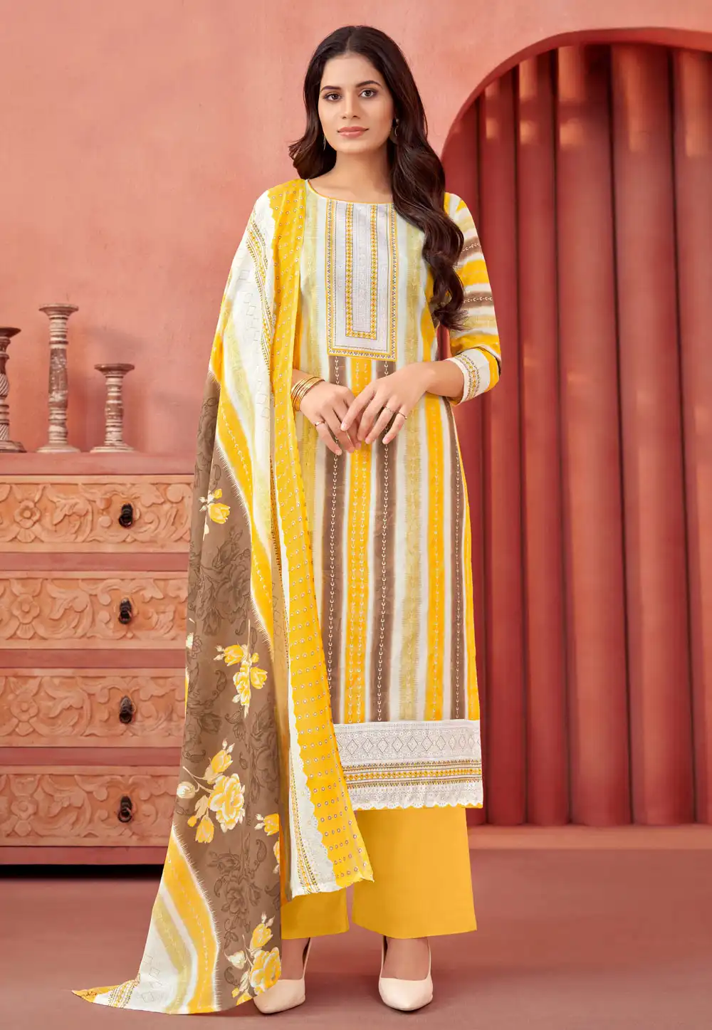 Yellow Cotton Pakistani Suit 291094