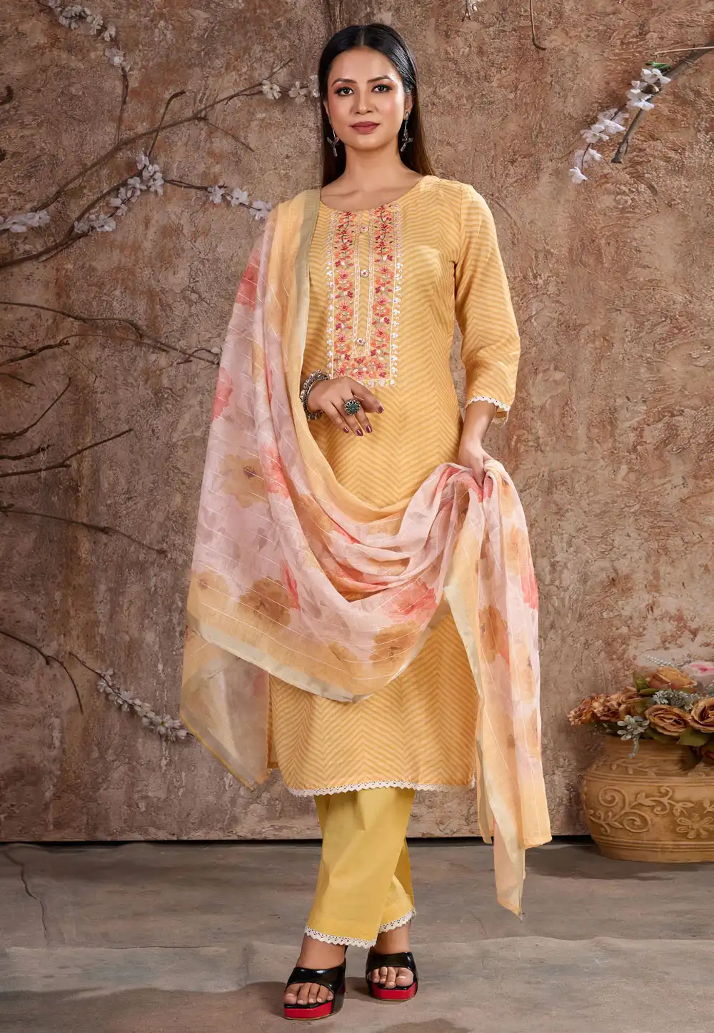 Yellow Cotton Readymade Pakistani Suit 289181