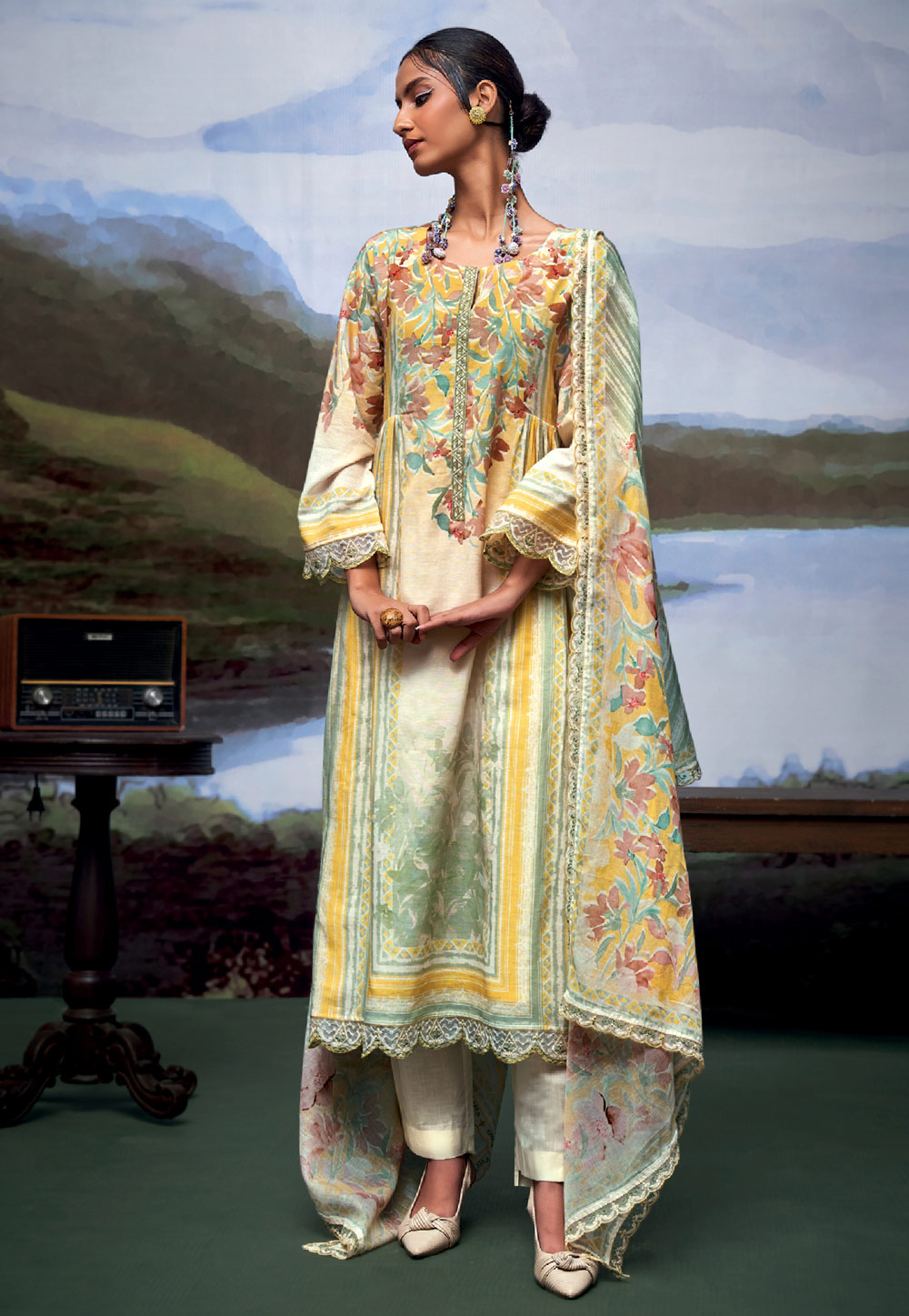 Yellow Linen Pakistani Suit 287287