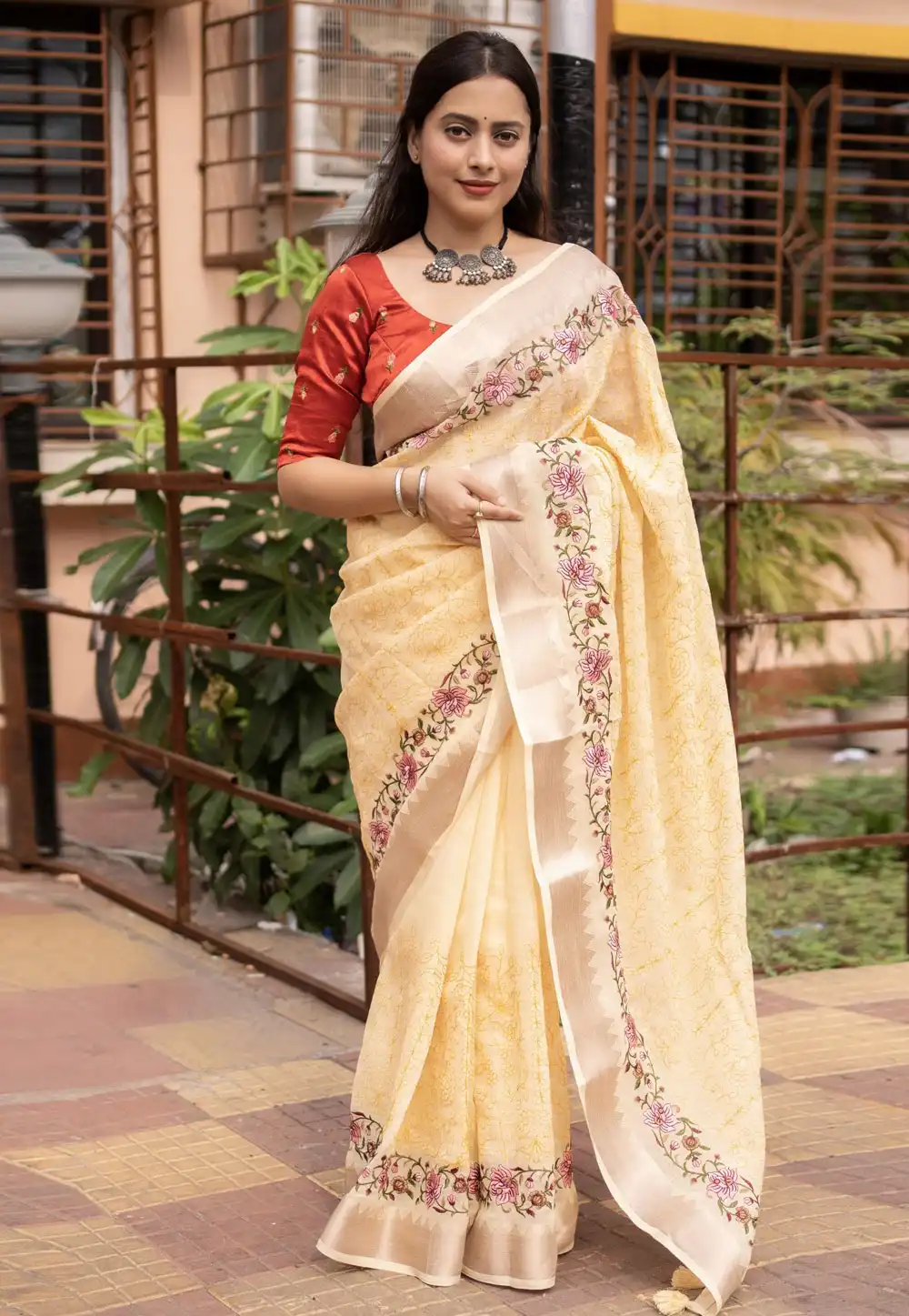 Yellow Linen Saree With Blouse 289747