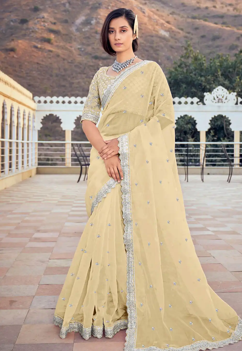 Yellow Organza Saree With Blouse 294495